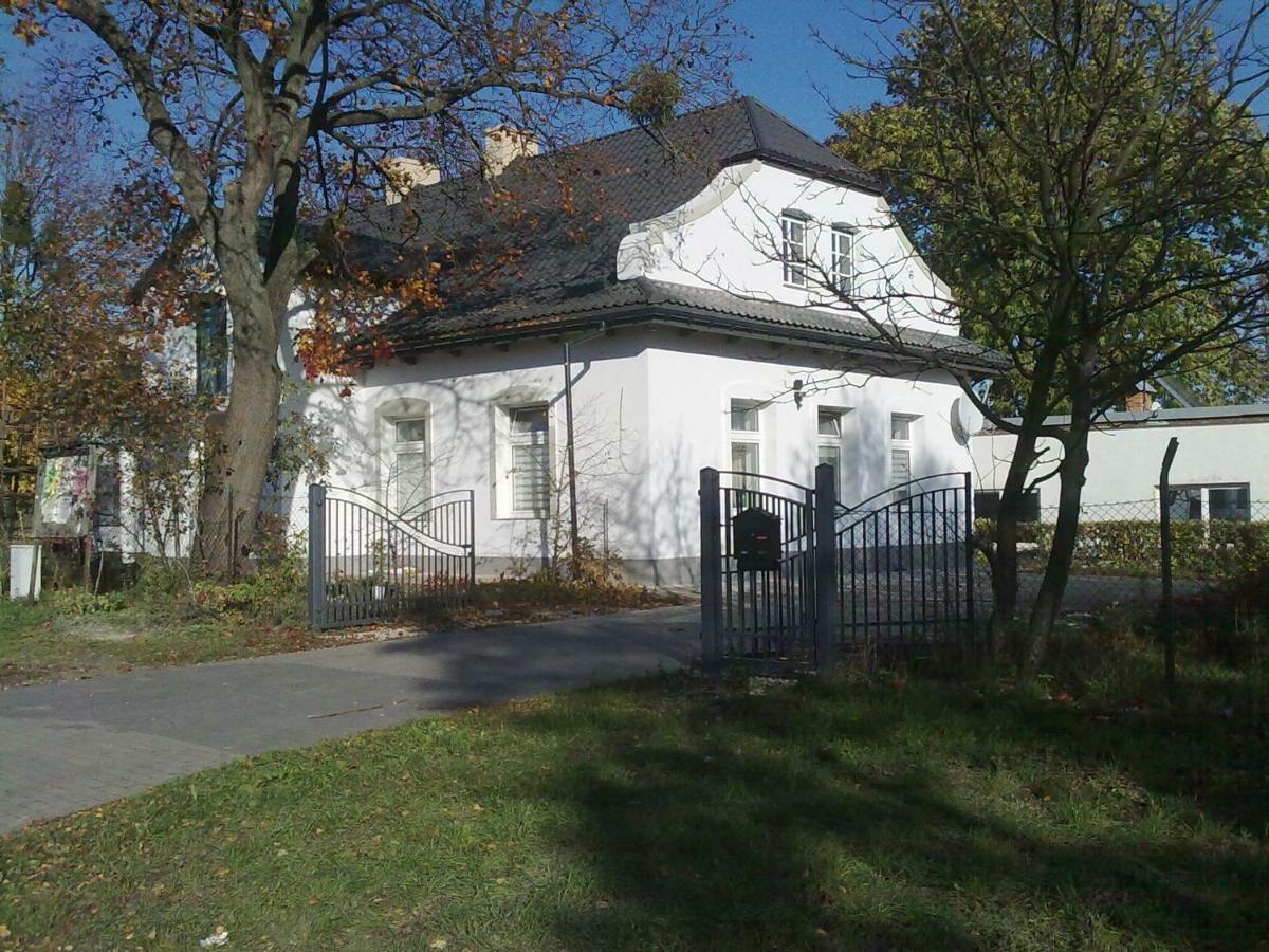 Stara Szkola W Weremowicach Apartman Weremowice Kültér fotó