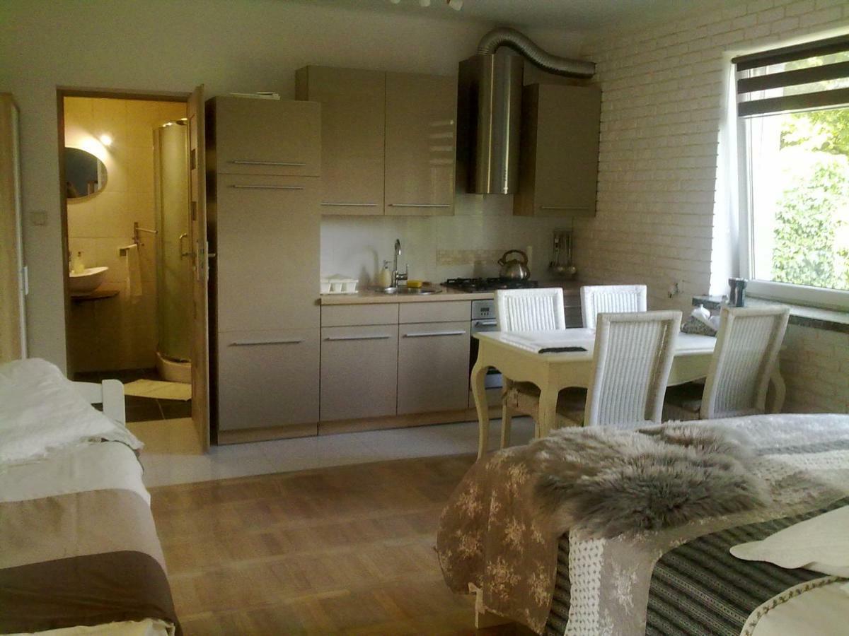 Stara Szkola W Weremowicach Apartman Weremowice Kültér fotó